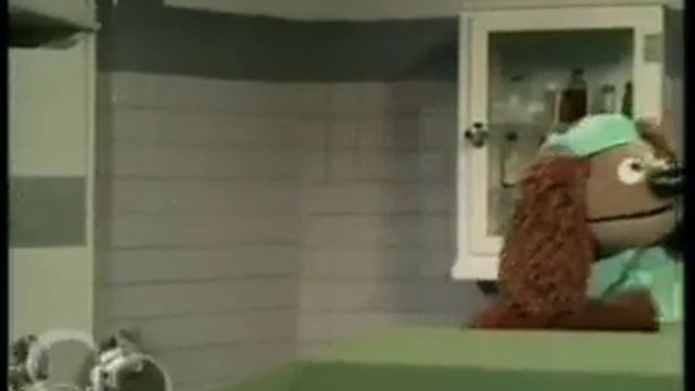The Muppet Show: Loretta Swit Takes Over For Miss Piggy (S5E2) смотреть онлайн