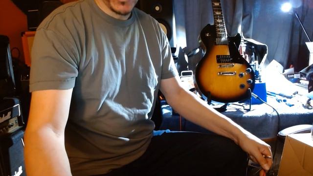 Seymour Duncan 59' vs. Gibson 490R смотреть онлайн