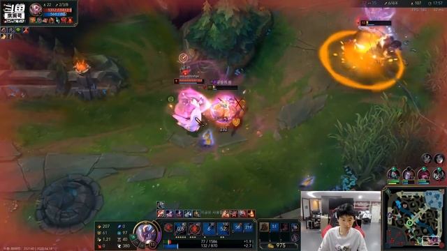 8 minutes of Doinb reacting to TheBausffs' Rank 1 Inting Sion (Complete Version + No Lag) смотреть онлайн