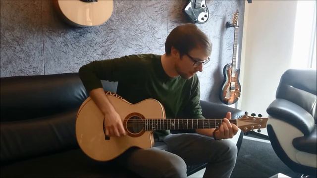Essence Guitars Modell Mirage & Simon Wahl - Am Rhein смотреть онлайн