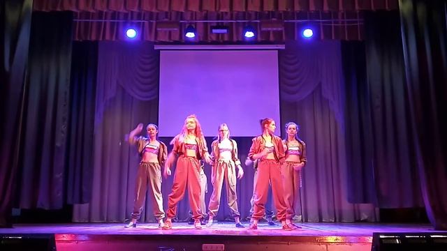 Современный танец "Хаки" смотреть онлайн