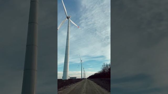 Поездка к ветряным гигантам | Ветряные электростанции в Адыгее |Trip to wind farms | VLOG смотреть онлайн