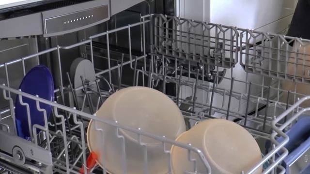 Как Мыть в Посудомоечной Машине Посуду из Пластика смотреть онлайн