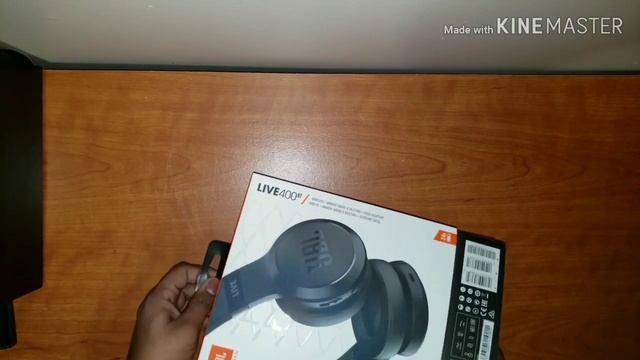 JBL Live 400BT On-Ear Sound Isolating Bluetooth Headphones - Black смотреть онлайн