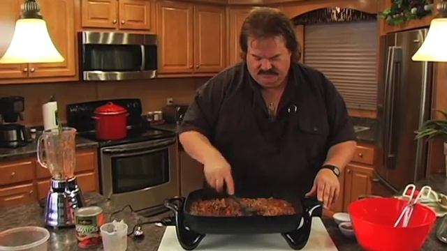 Super Venison Spaghetti! (secret ingredient) смотреть онлайн