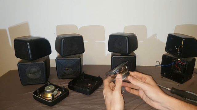 Sherwood SP-200 Surround Speakers Overview And sound test ( Bose Cube Rip Off ?? ) смотреть онлайн