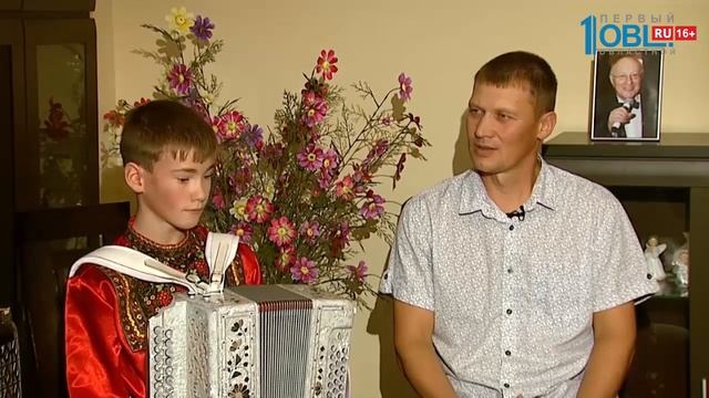 Богдан Разумов В гостях у Митрофановны Талантливый молодой гармонист удивит Вас своей виртуозностью смотреть онлайн