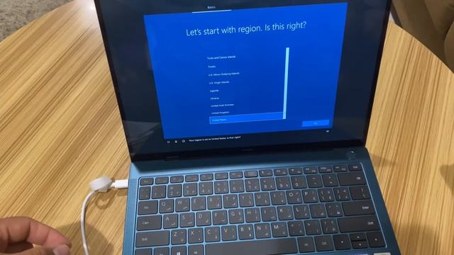 Huawei matebook x pro unboxing and set-up смотреть онлайн