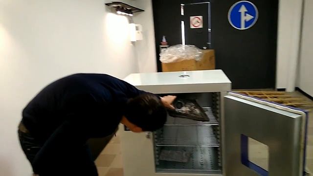 Печь для распаковки фар смотреть онлайн