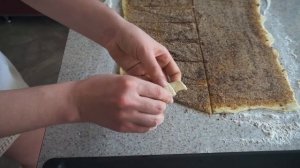 Воздушные рогалики?с корицей и сахаром из слоеного дрожжевого теста | Выпечка для ленивых