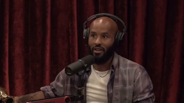 Why Demetrious "Mighty Mouse" Johnson Left the UFC смотреть онлайн