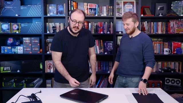 Ryzen 5000 Laptop Elimizde! ROG Strix SCAR 17 G733 Kutu Açılışı смотреть онлайн