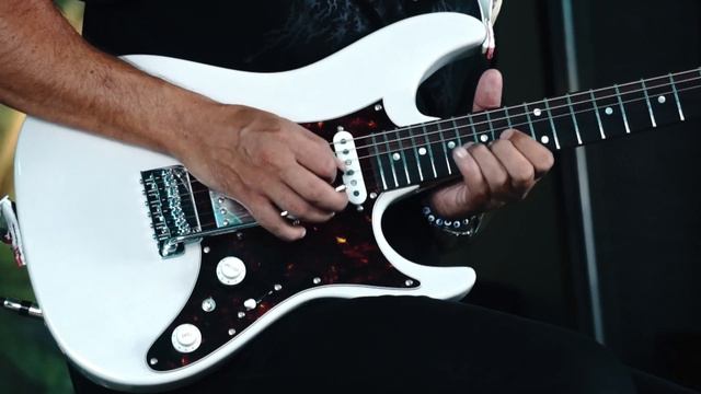 AZ2204N | Onur Ataman | Ibanez