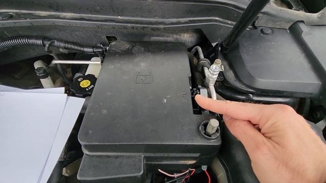 Chevrolet Equinox - HORN FUSE LOCATION (2011 - 2017) смотреть онлайн