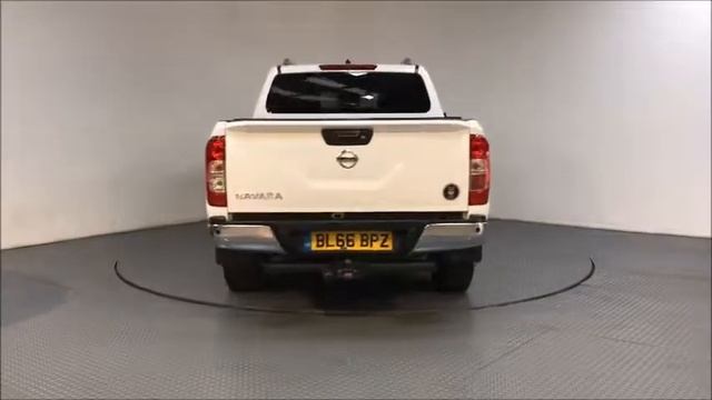 Nissan Navara 2.3 DCi Tekna 4X4 Double Cab Automatic Euro 6 смотреть онлайн