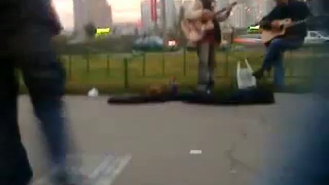 Копия видео 31 08 2014 года Выступление уличных музыкантов. смотреть онлайн
