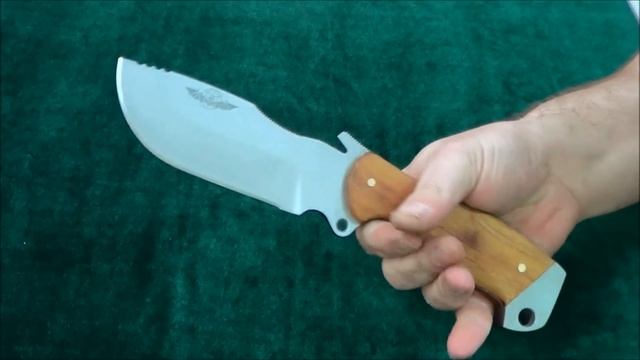 Нож для выживания Белый медведь смотреть онлайн