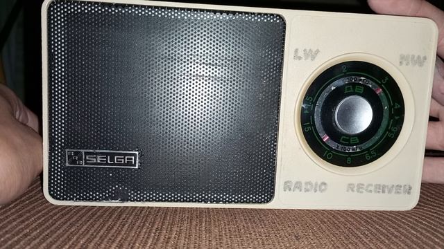 "Selga-405" radio receiver. MW band. смотреть онлайн