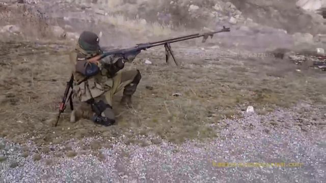 Shoulder Firing a PTRS-41 (Simonov anti-tank rifle) Like a BADASS смотреть онлайн