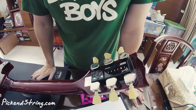 เปลี่ยนสายกีตาร์ Gibson G Force ตอน 1 смотреть онлайн