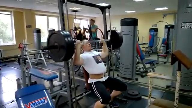 Жим в смите. 120 х 3. смотреть онлайн