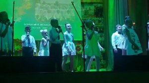 Песня «Мир создадим»