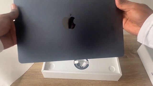 Apple Macbook Air Unboxing & Setup - What's Inside The Midnight M2? #apple #unboxing #macbook