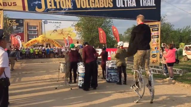 Старт Мастеров на Эльтон Волгабус марафоне 2017 смотреть онлайн