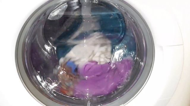 Pralka Electrolux EWF 147540W Bawełna 40°C смотреть онлайн
