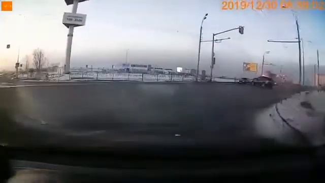 Не удачный дрифт на BMW X5 смотреть онлайн