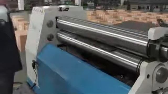 Гидравлические трехвалковые листогибы HER (КНР) смотреть онлайн