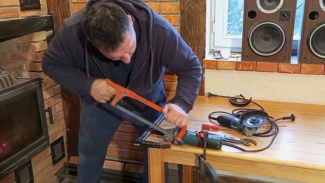 Jak sobie poradzić kiedy nie można odkręcić zablokowanej tarczy. смотреть онлайн