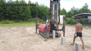 Свайный фундамент // Как забивают сваи фундамента? ✔