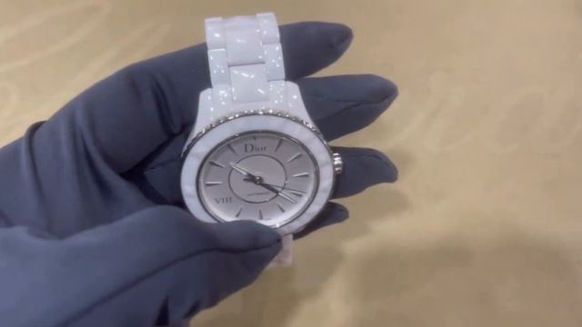 Часы наручные женские Dior VIII Automatic CD1245E3C001 смотреть онлайн