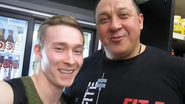 Привет от СИЛЬНЕЙШЕГО ЧЕЛОВЕКА СТРАНЫ. МИХАИЛ КОКЛЯЕВ!!! смотреть онлайн