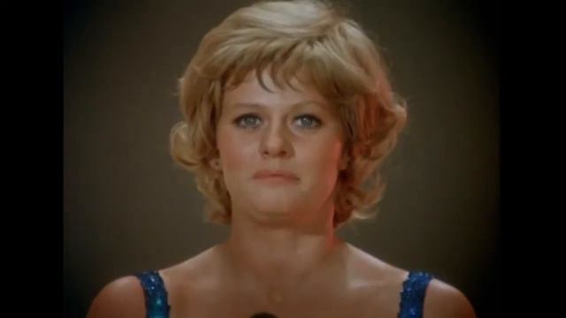 Спасибо, жизнь ! Песня из кинофильма Карнавал смотреть онлайн