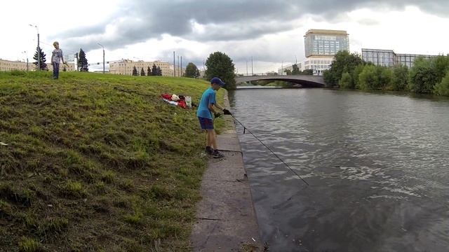 Поймали то, что даже не магнитится Magnet fishing смотреть онлайн