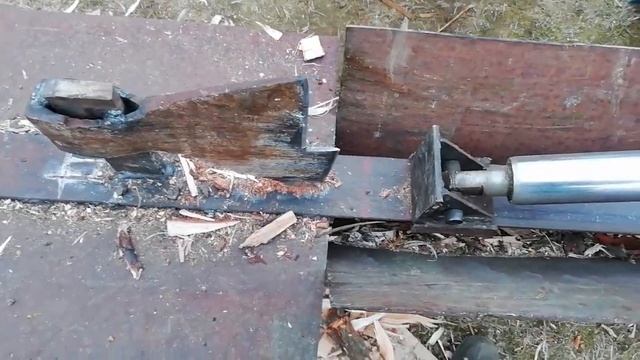 Механический дровокол, из червячного редуктора. The mechanical woodcutter (Eng sub) смотреть онлайн