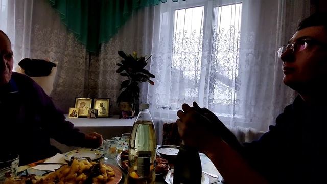 Украинское село???Начинаем праздновать День Рождения Тани.Подарки. смотреть онлайн