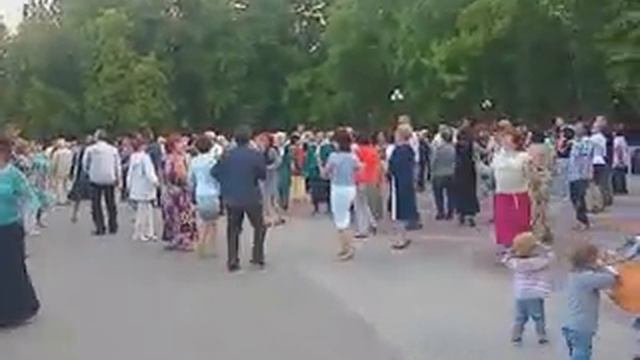 Белгород Парк Победы 01.06.2014г. смотреть онлайн