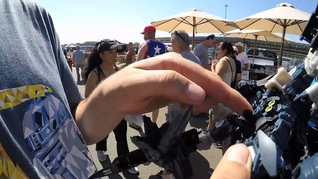 FLEA MARKET DAYS #55 ( Retro Video Games, Vintage Toys, Pickups) смотреть онлайн