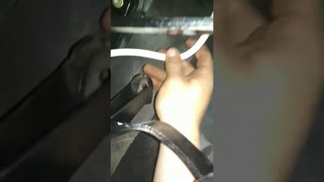 Как проложить силовой провод на усилитель chery tiggo(другие китайские авто) смотреть онлайн