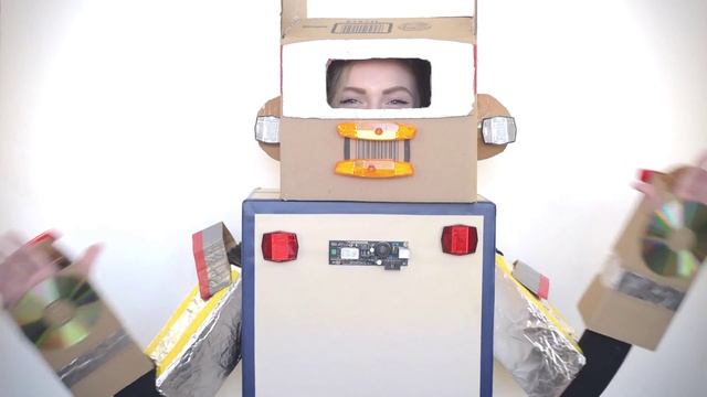#HackToBasics: DIY Robot Costume
