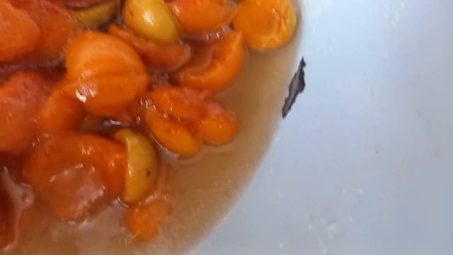 Абрикосовое варенье целыми дольками - в чем секрет приготовления смотреть онлайн