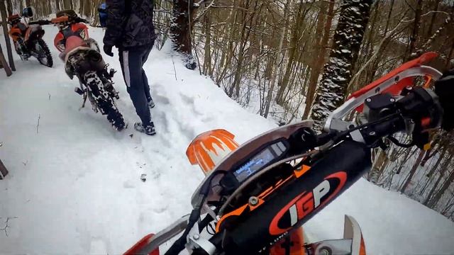 Вот за эти моменты я и люблю Enduro