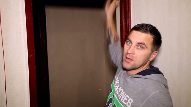 КАК РАЗЫГРАТЬ ДРУЗЕЙ НА ХЭЛЛОУИН | ПРИЗРАК НА HALLOWEEN СВОИМИ РУКАМИ | ХЕЛЛОУИН 2016 † смотреть онлайн