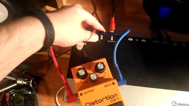 External FX to UR44. Как подключить внешнюю обработку на UR 44 смотреть онлайн