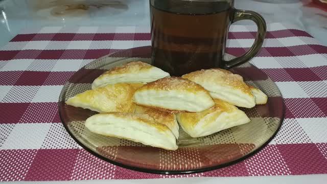 ПЕЧЕНЬЕ по -быстрому! Слоёные треугольники! смотреть онлайн