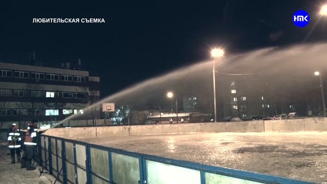 Этой зимой в округе будет залито 23 катка смотреть онлайн