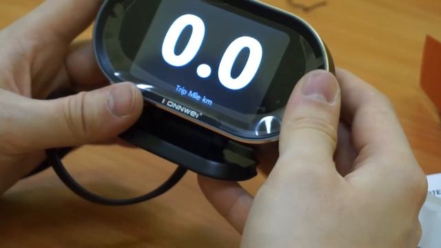 Автосканер Konnwei KW 206 смотреть онлайн